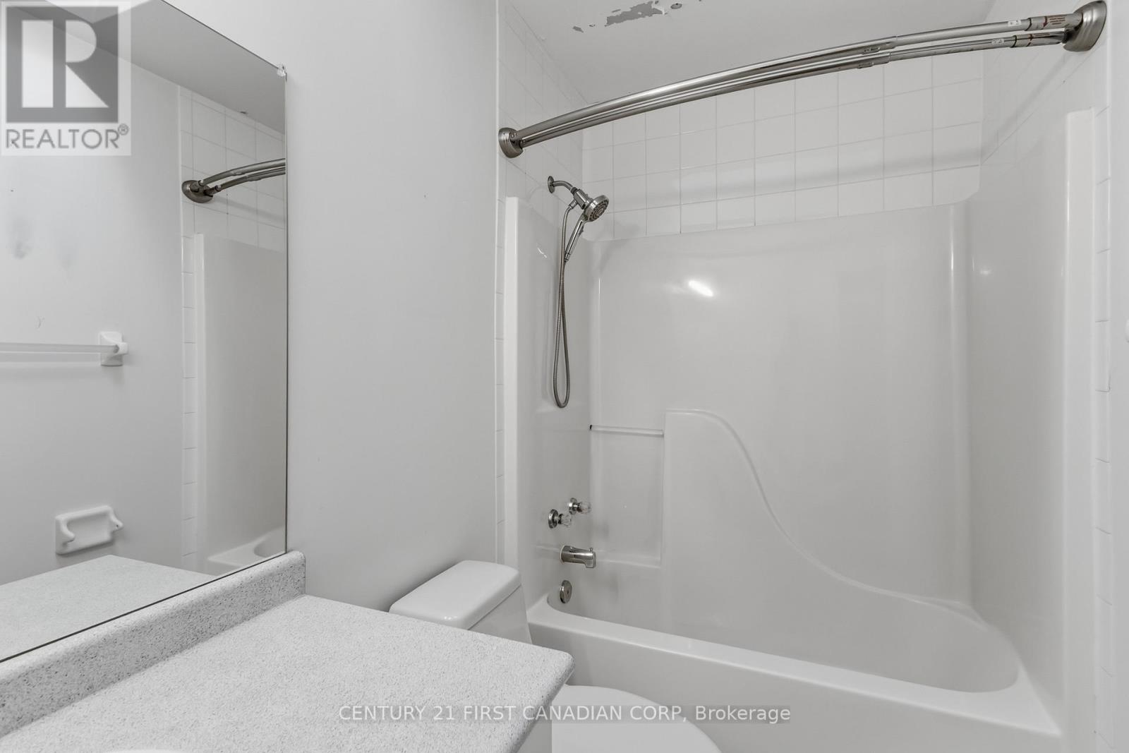 7 - 1920 Marconi Boulevard, London East, Ontario  N5V 4X8 - Photo 30 - X12988022