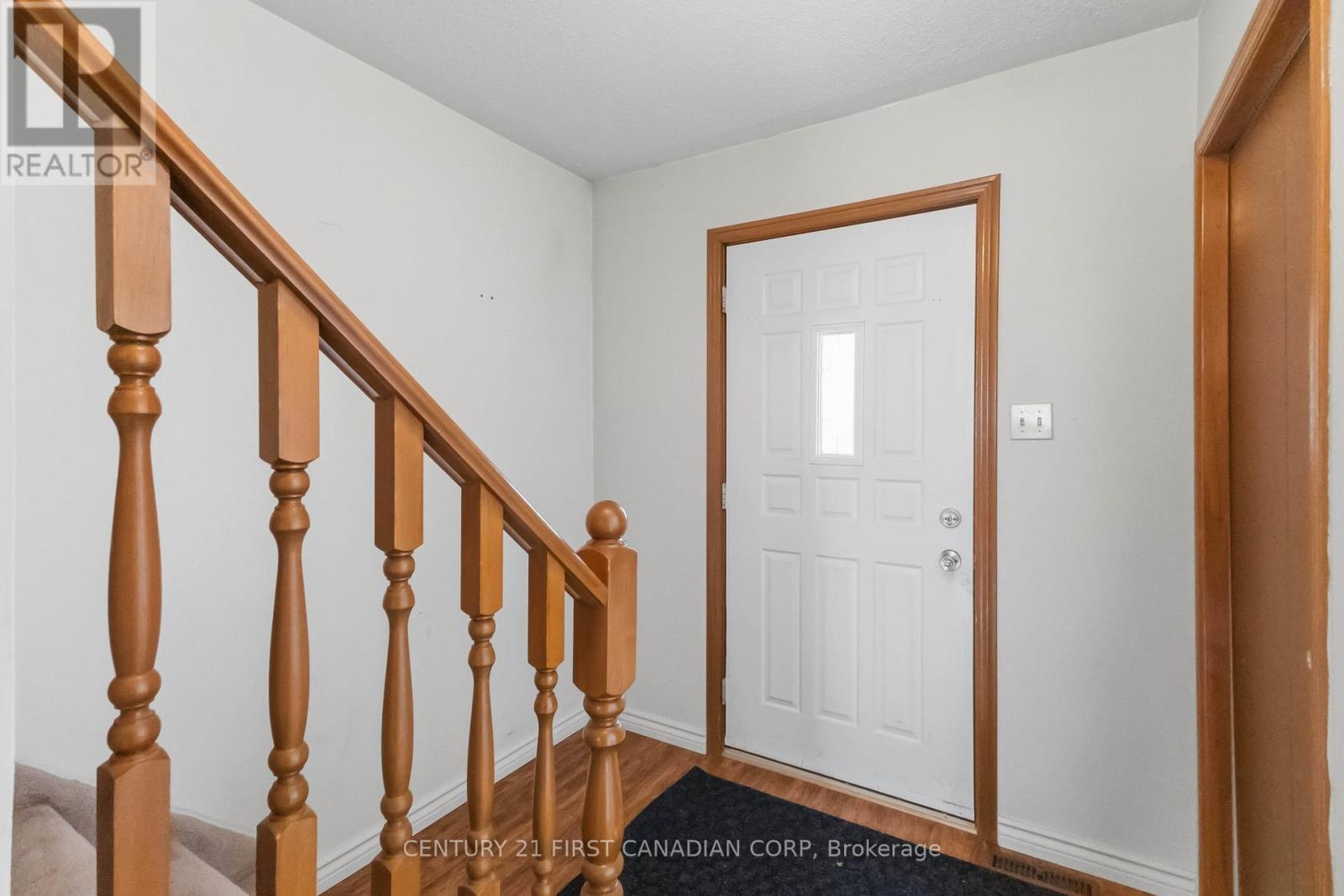7 - 1920 Marconi Boulevard, London East, Ontario  N5V 4X8 - Photo 8 - X12988022