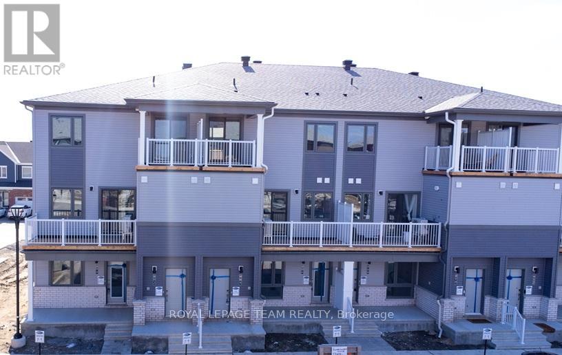 904 PARNIAN PRIVATE, Ottawa, Ontario