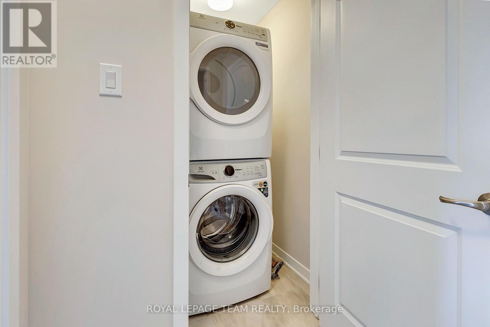 904 Parnian Private, Ottawa, Ontario  K2J 7K6 - Photo 16 - X12988026