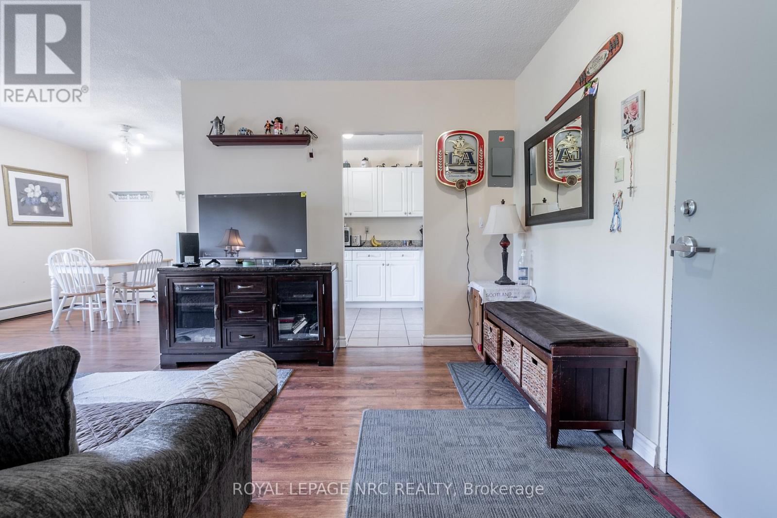 316 - 242 Oakdale Avenue, St. Catharines, Ontario  L2P 3K5 - Photo 13 - X12988012