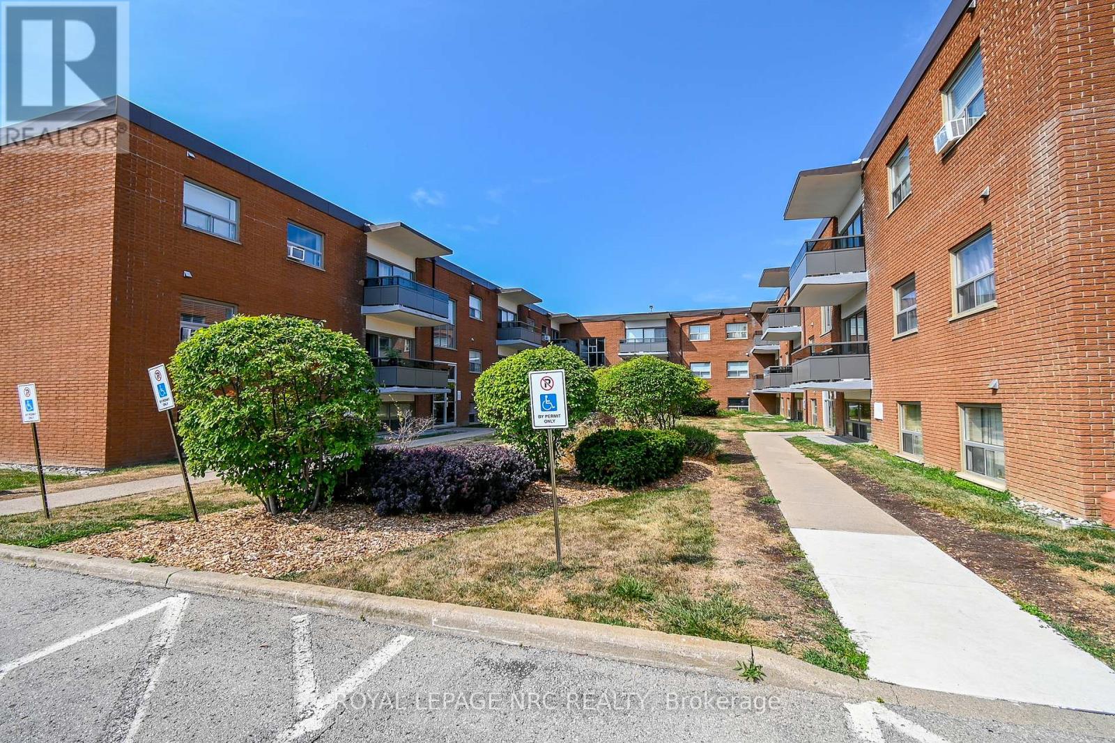 316 - 242 Oakdale Avenue, St. Catharines, Ontario  L2P 3K5 - Photo 29 - X12988012