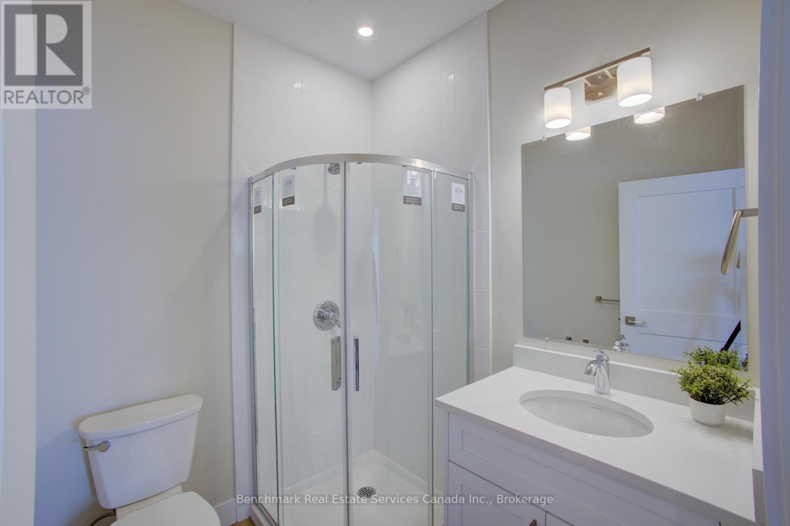 54 - 1182 Queen Street, Kincardine, Ontario  N2Z 1G4 - Photo 5 - X12988032