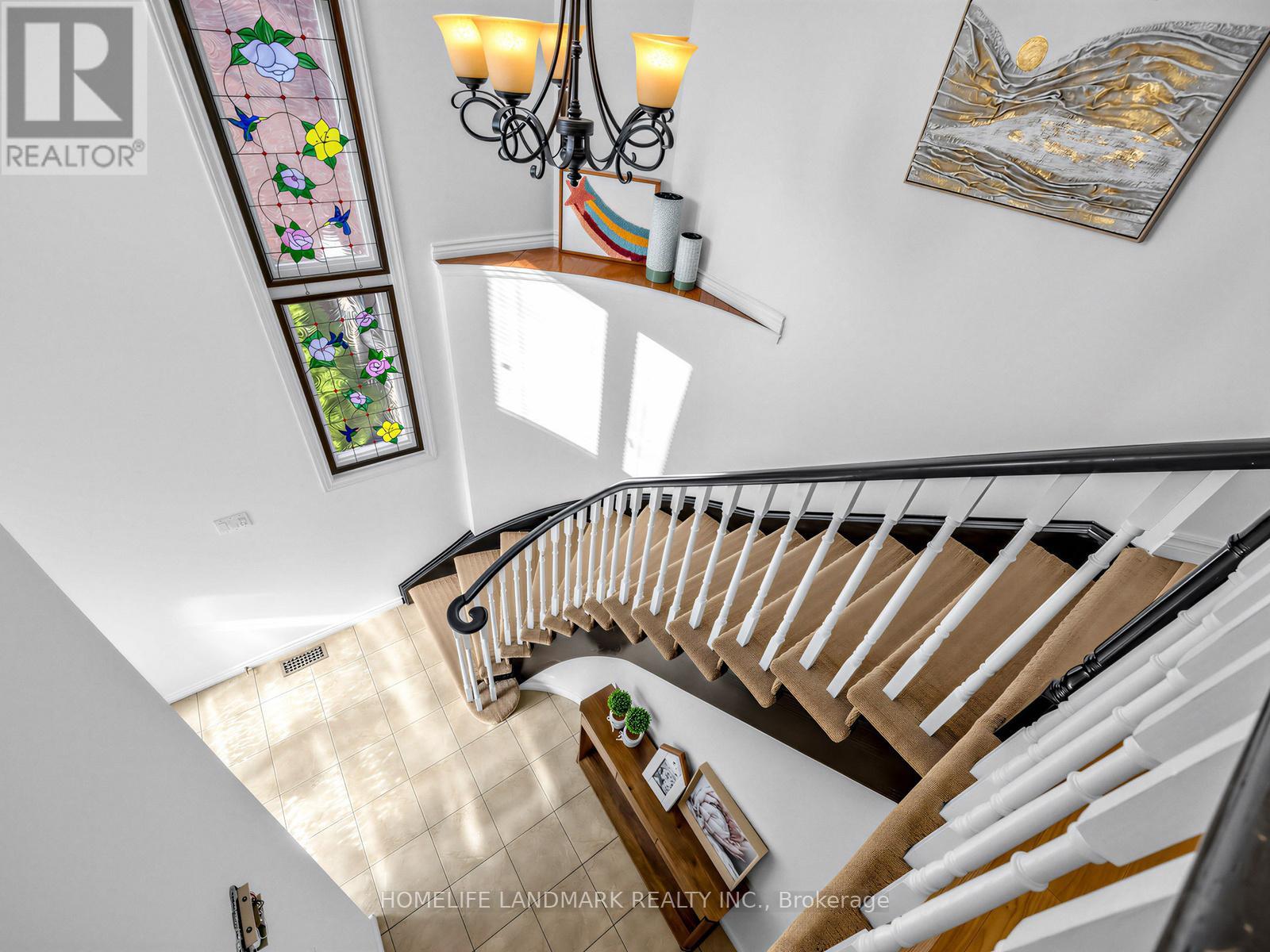 887 College Manor Drive, Newmarket, Ontario  L3Y 8G9 - Photo 13 - N12980712