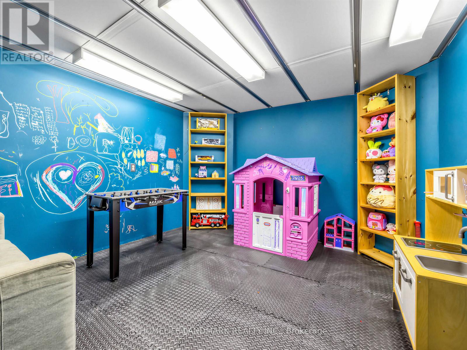 887 College Manor Drive, Newmarket, Ontario  L3Y 8G9 - Photo 24 - N12980712