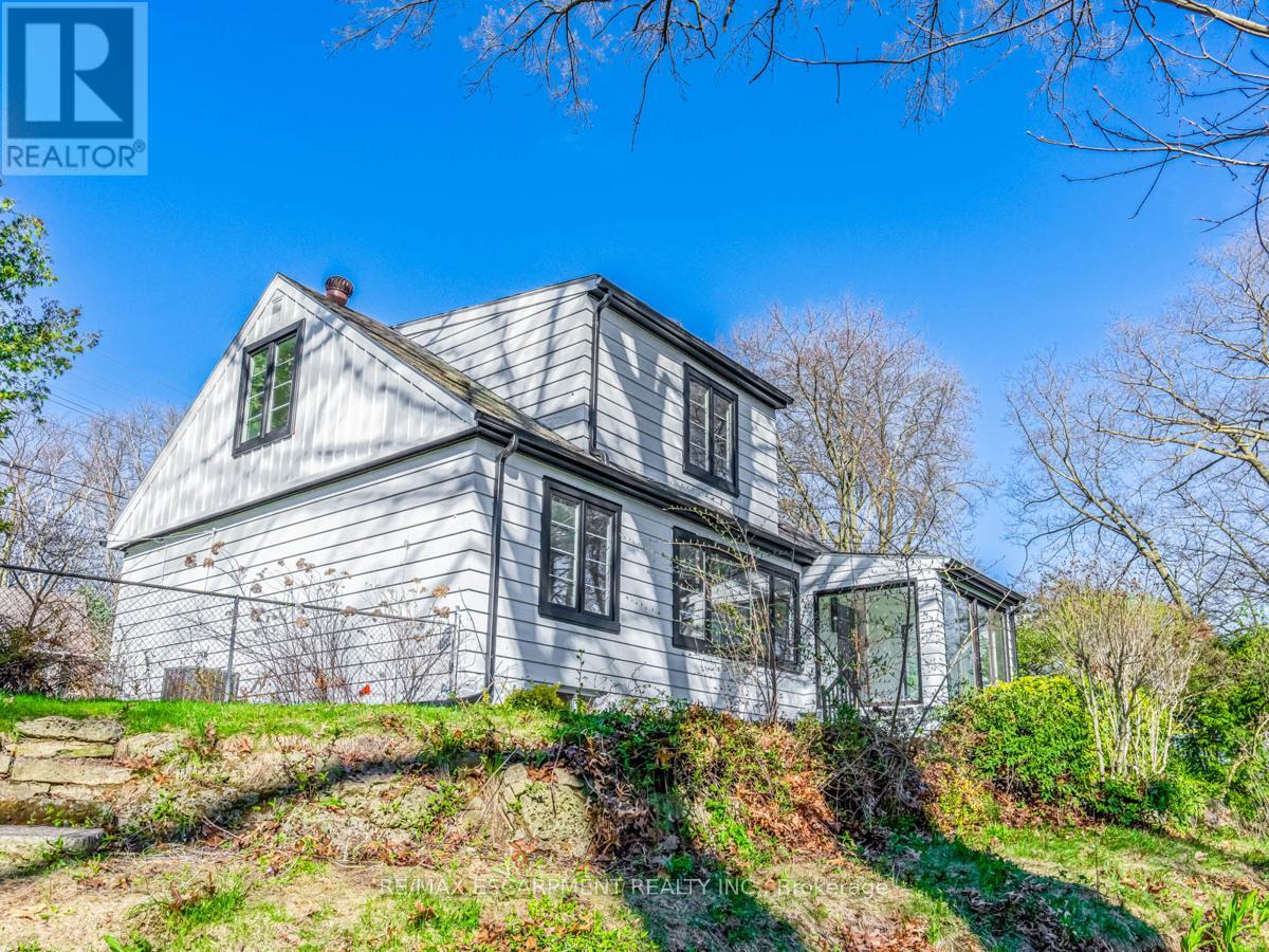 804 Shadeland Avenue, Burlington, Ontario  L7T 2M1 - Photo 37 - W12977328