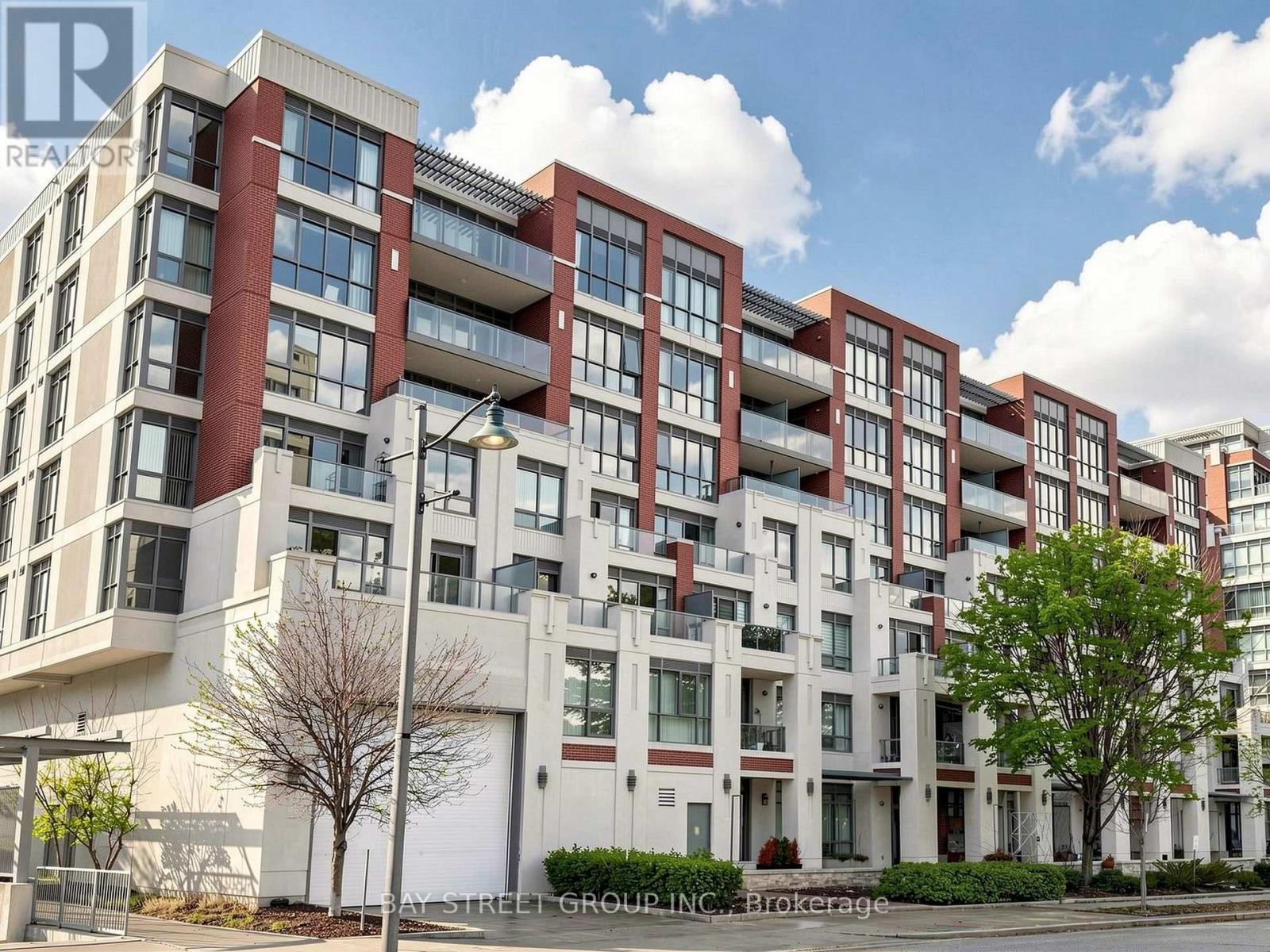 308 - 21 Upper Duke Crescent, Markham, Ontario  L6G 0B7 - Photo 2 - N12987116