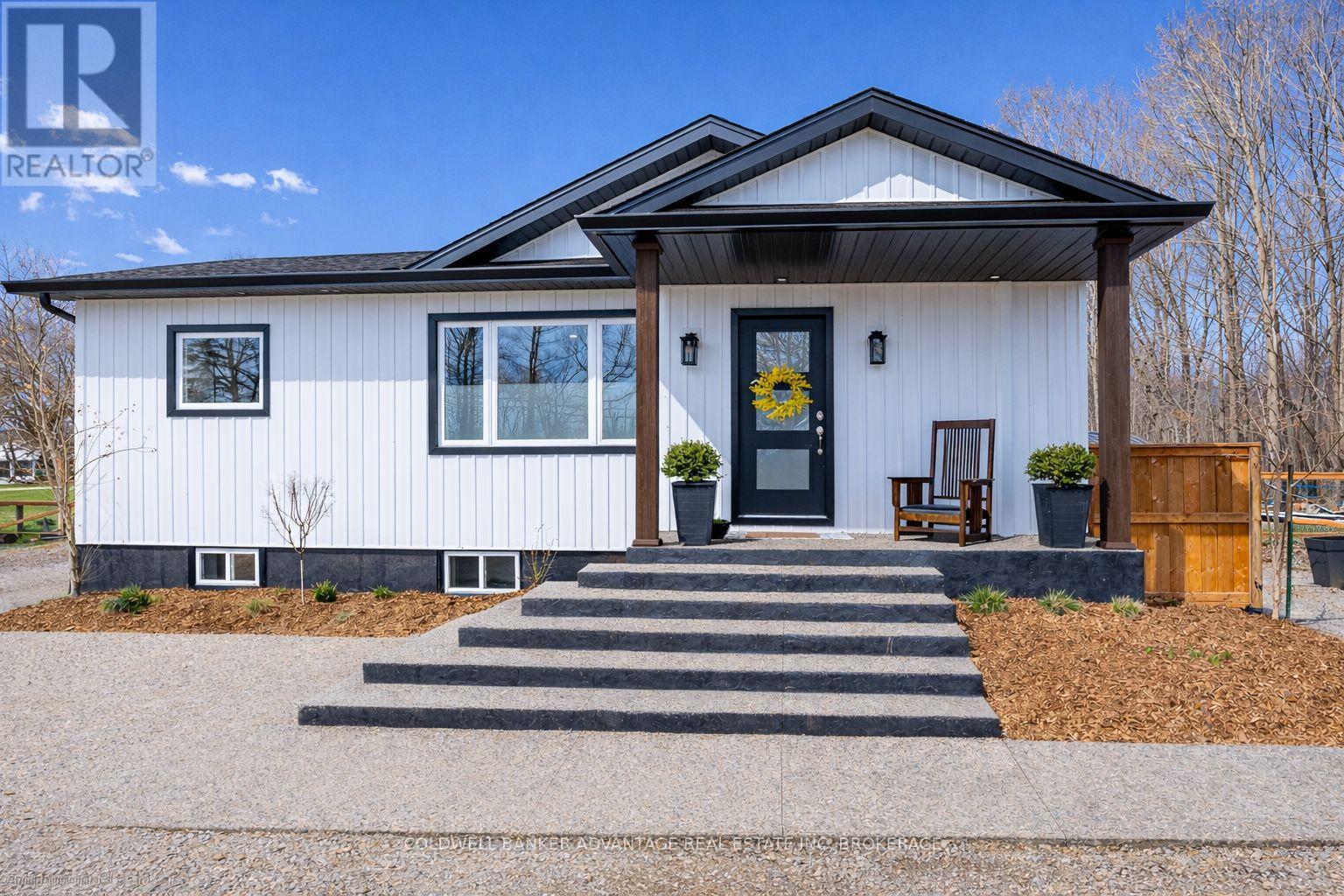 1013 Hwy 20 Highway W, Pelham, Ontario  L0C 1C0 - Photo 4 - X12988052