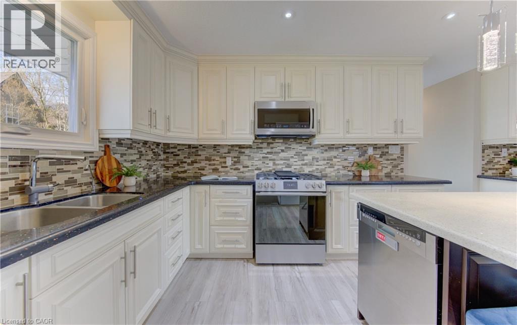 117 Erinbrook Drive, Kitchener, Ontario  N2E 3C4 - Photo 18 - 40815158