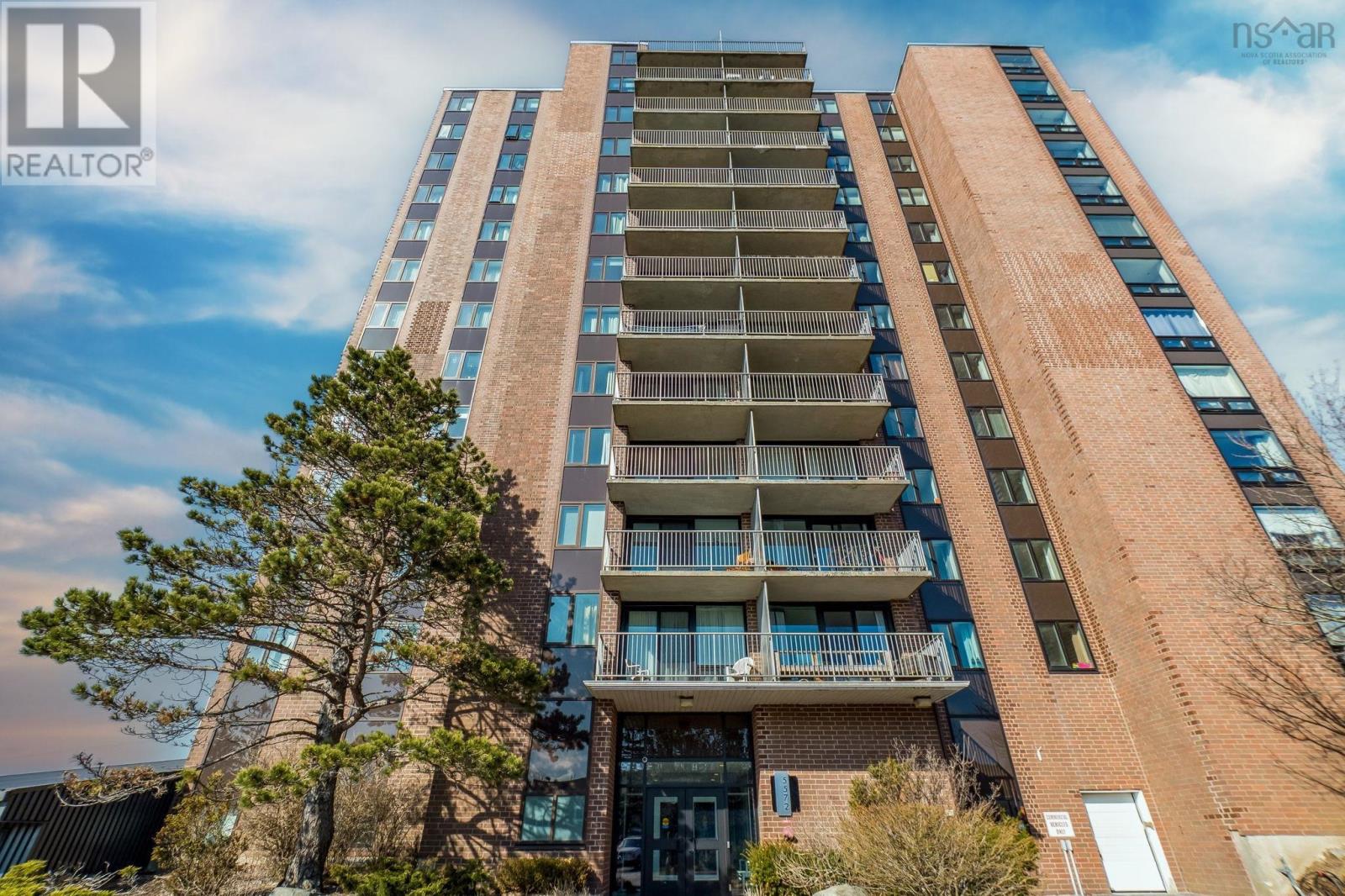 407 5572 North Ridge Road, halifax, Nova Scotia