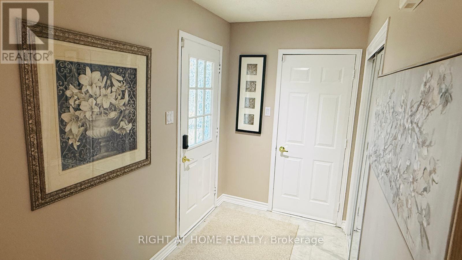 3098 Barwell Road, Mississauga, Ontario  L5L 3Z9 - Photo 2 - W12967614