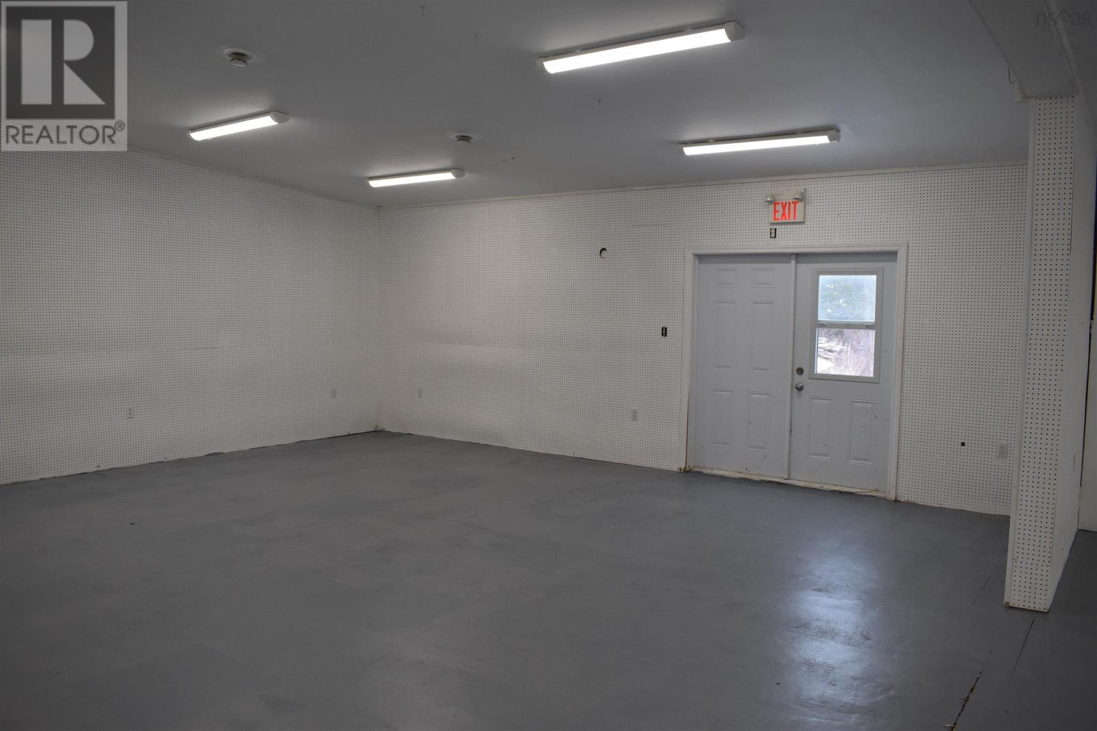 8 Bayview Road, Ingonish, Nova Scotia  B0C 1K0 - Photo 14 - 202607103