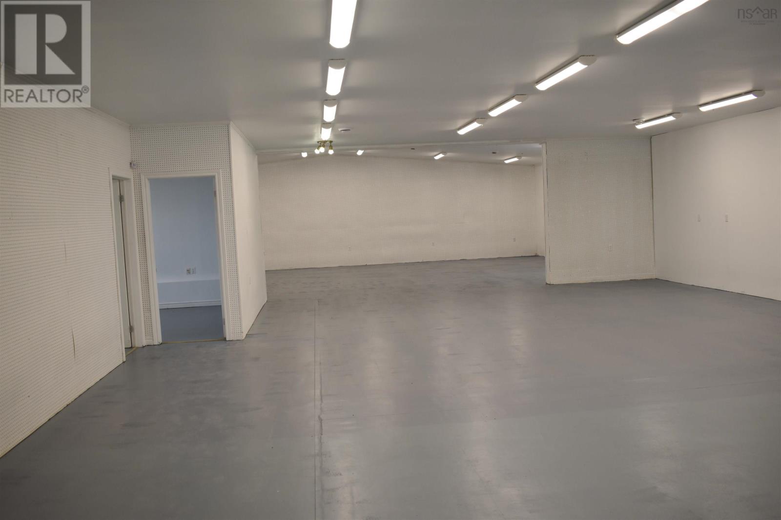 8 Bayview Road, Ingonish, Nova Scotia  B0C 1K0 - Photo 9 - 202607103