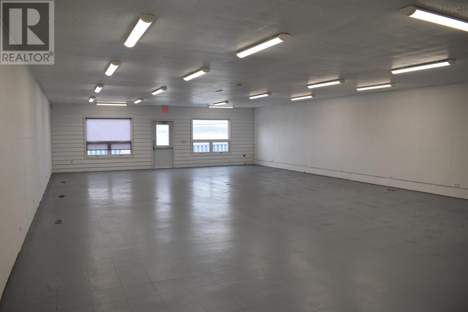 8 Bayview Road, Ingonish, Nova Scotia  B0C 1K0 - Photo 7 - 202607103