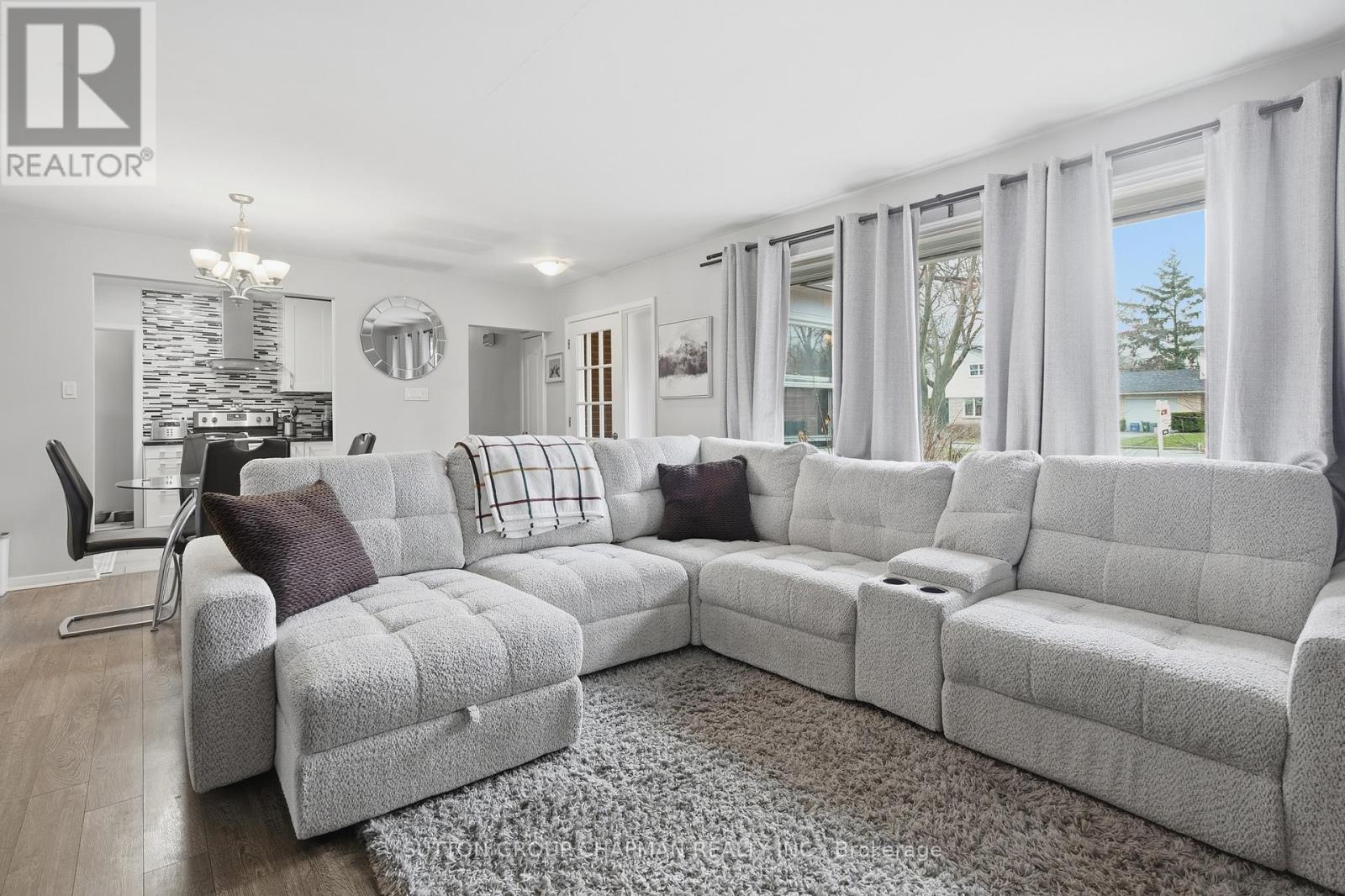 666 Santa Monica Road, London North, Ontario  N6H 3W1 - Photo 10 - X12988098