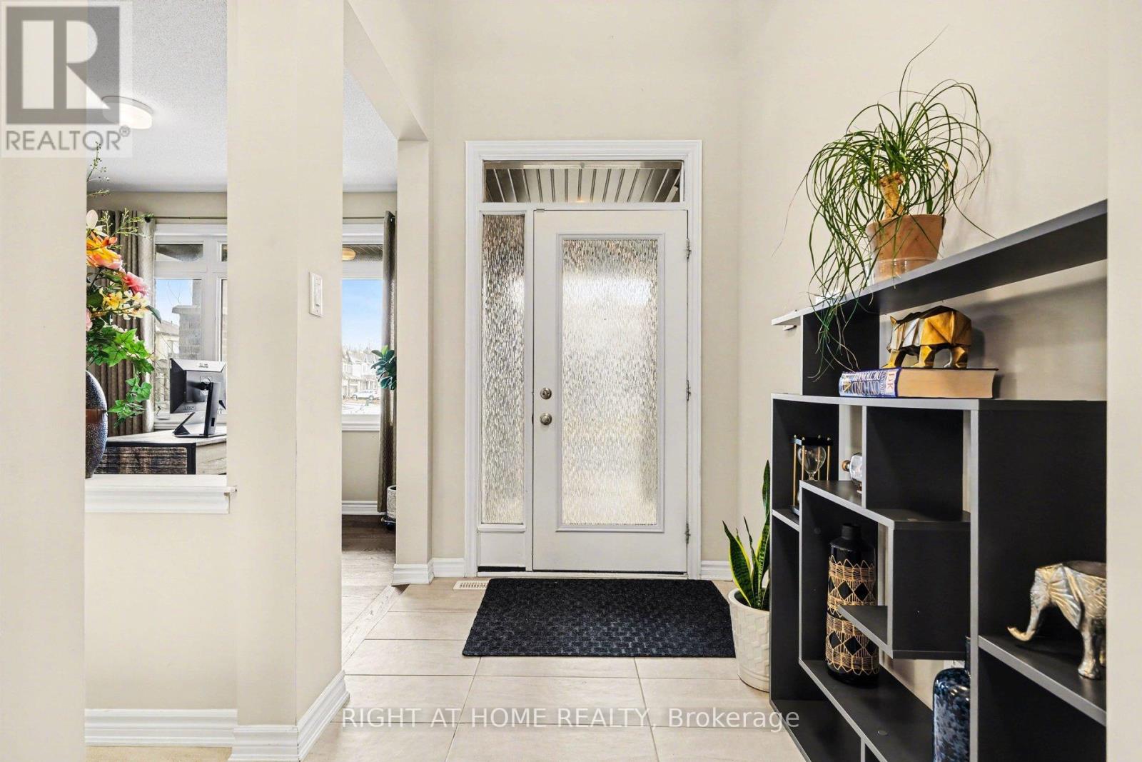 1089 Apolune Street, Ottawa, Ontario  K2J 6N8 - Photo 4 - X12988076