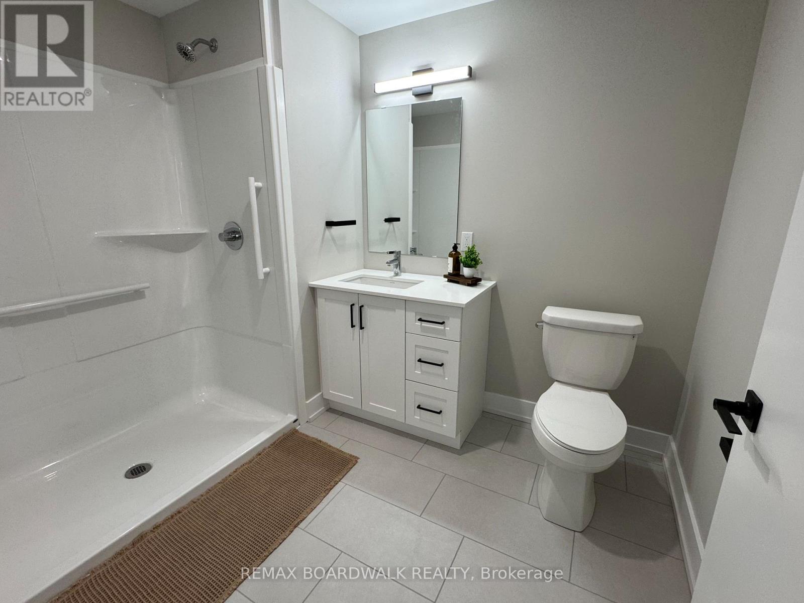 107 - 5874 Cr #19 Road, North Grenville, Ontario  K0G 1J0 - Photo 6 - X12859314