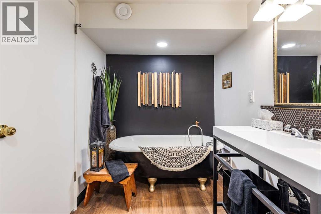 535 12 Street Nw, Medicine Hat, Alberta  T1A 6R3 - Photo 23 - A2300266