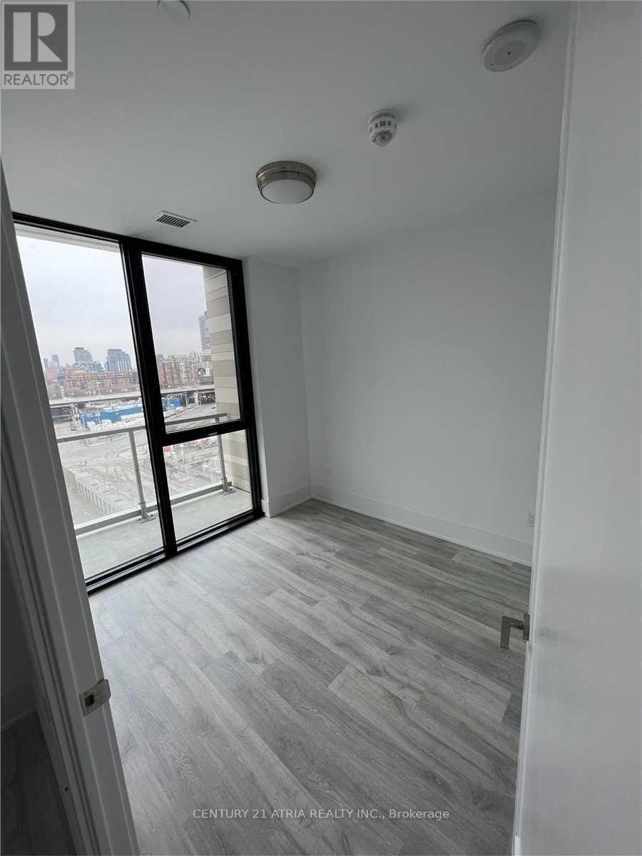 712 - 118 Merchants' Wharf Avenue, Toronto, Ontario  M5A 0L3 - Photo 4 - C12988082