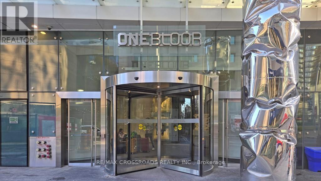 3208 - 1 BLOOR STREET, Toronto, Ontario