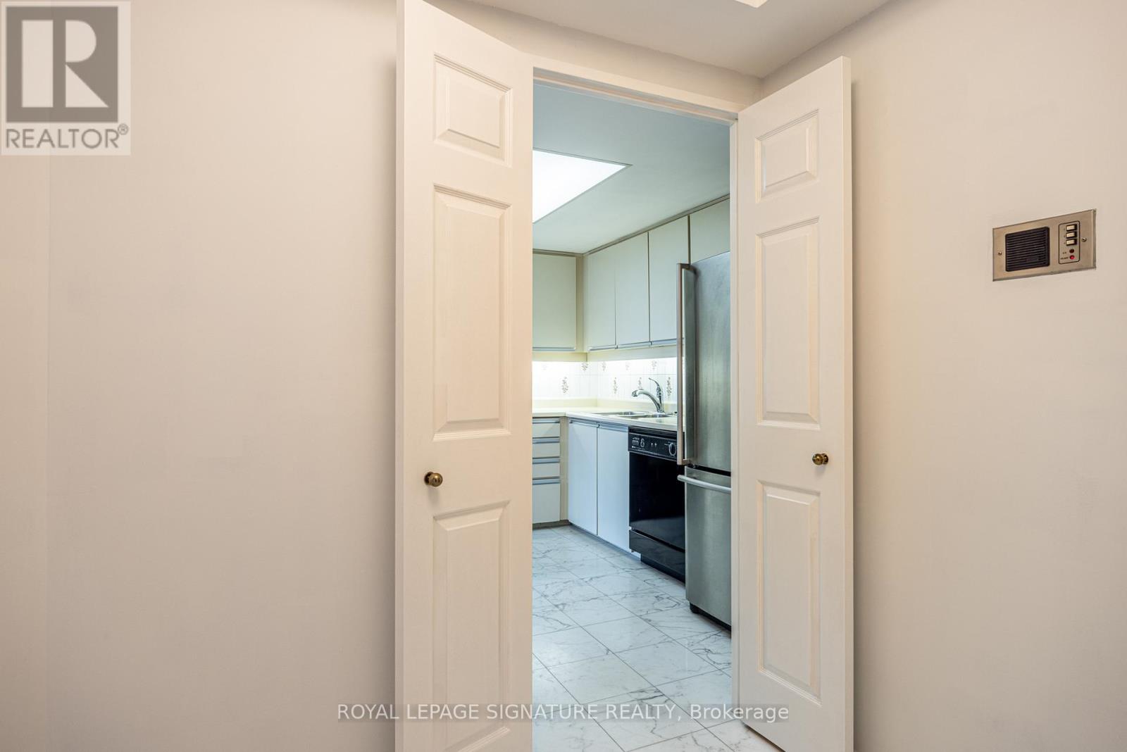 2004 - 3 Concorde Place, Toronto, Ontario  M3C 3K7 - Photo 16 - C12988096