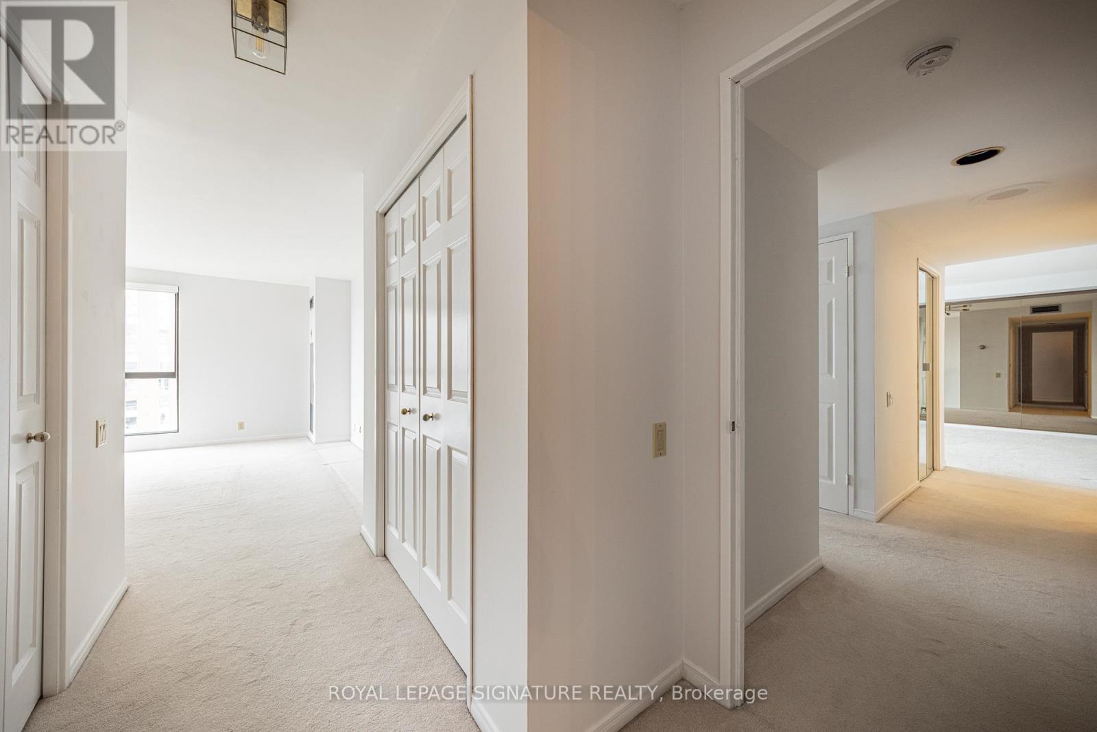 2004 - 3 Concorde Place, Toronto, Ontario  M3C 3K7 - Photo 28 - C12988096