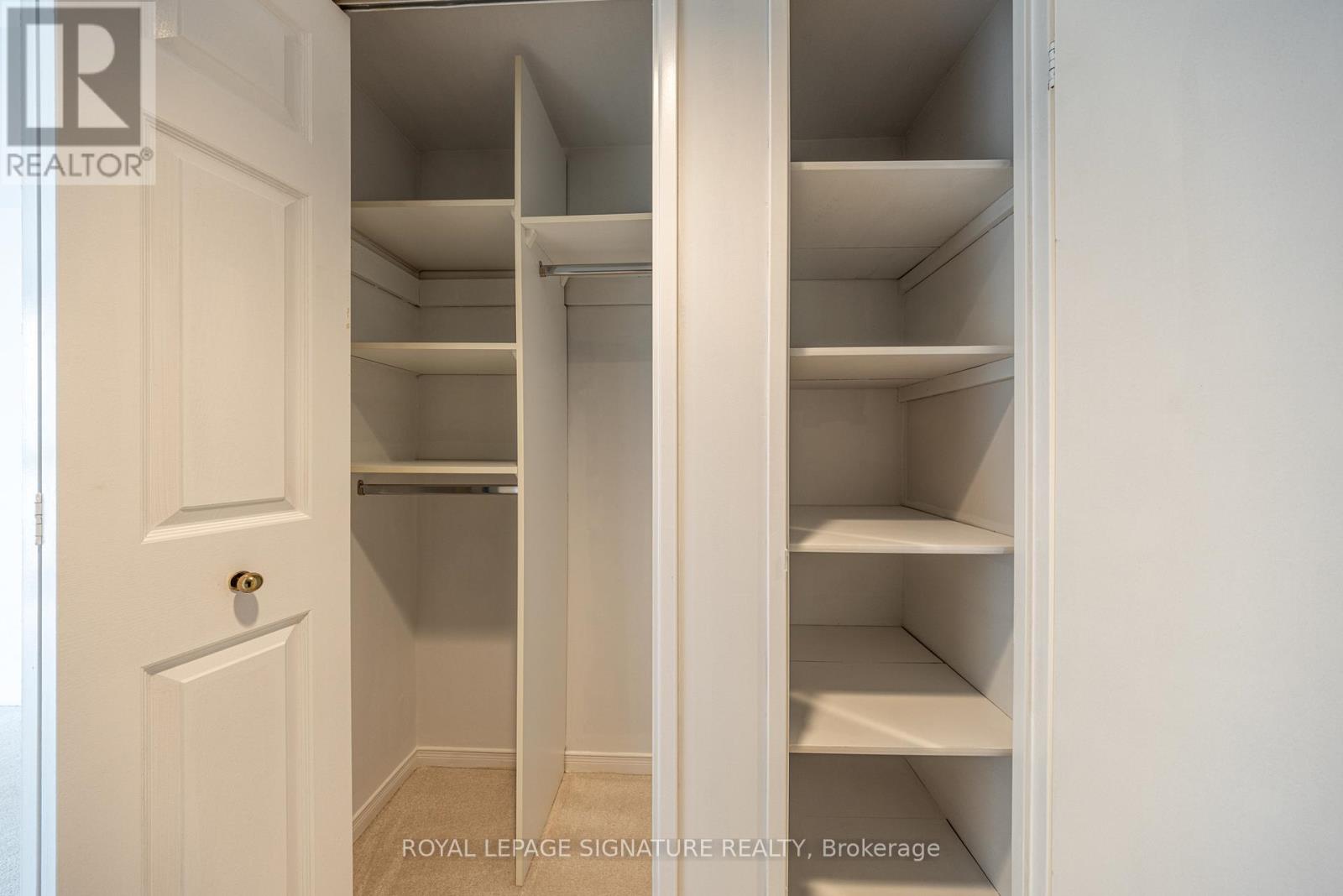 2004 - 3 Concorde Place, Toronto, Ontario  M3C 3K7 - Photo 30 - C12988096