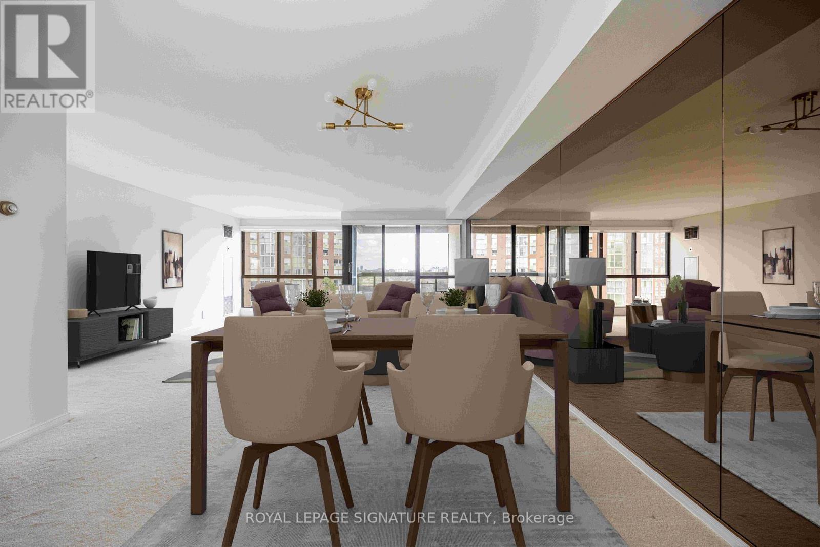 2004 - 3 Concorde Place, Toronto, Ontario  M3C 3K7 - Photo 4 - C12988096