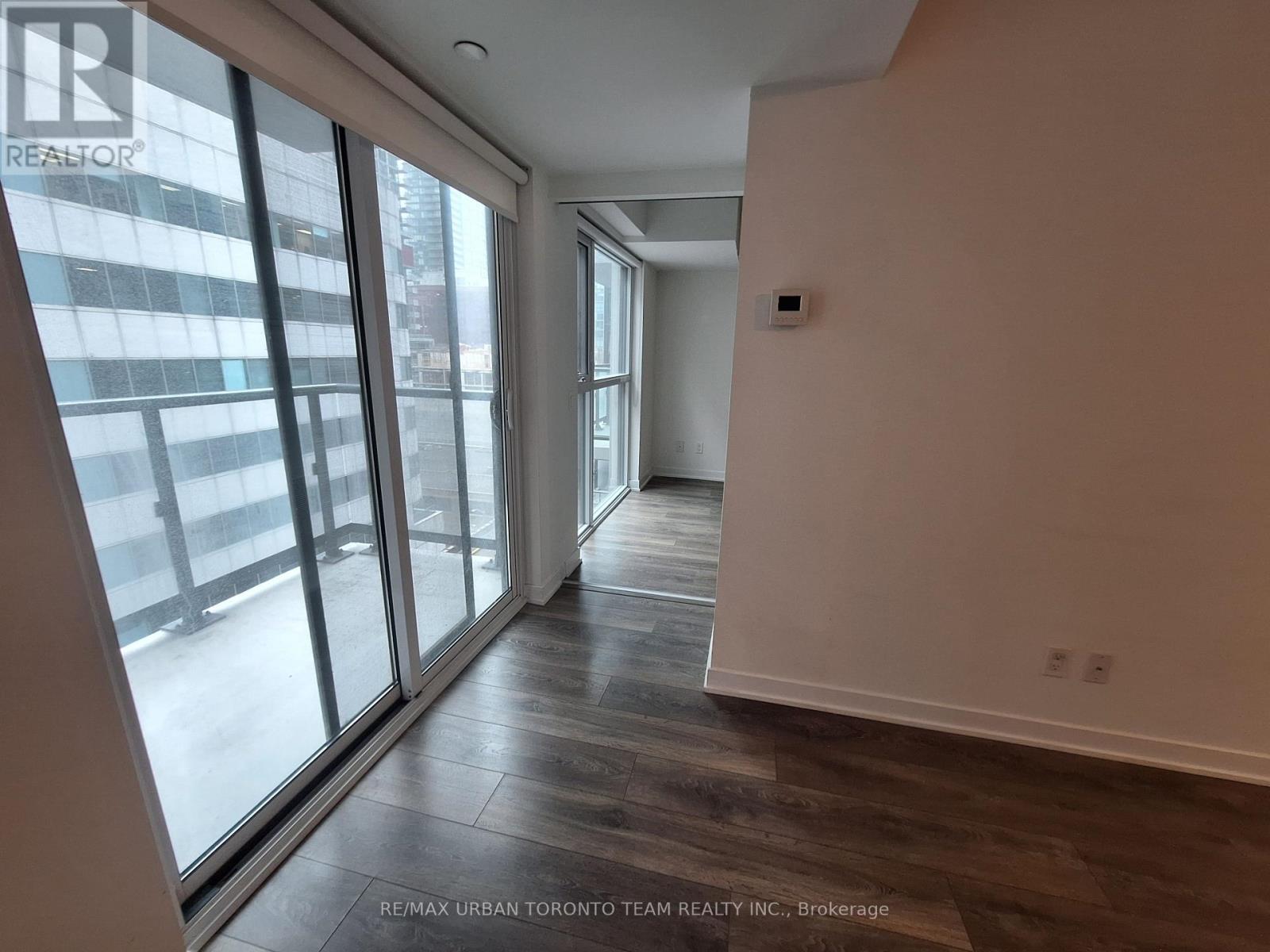 817 - 87 Peter Street, Toronto, Ontario  M5V 0P1 - Photo 8 - C12988102