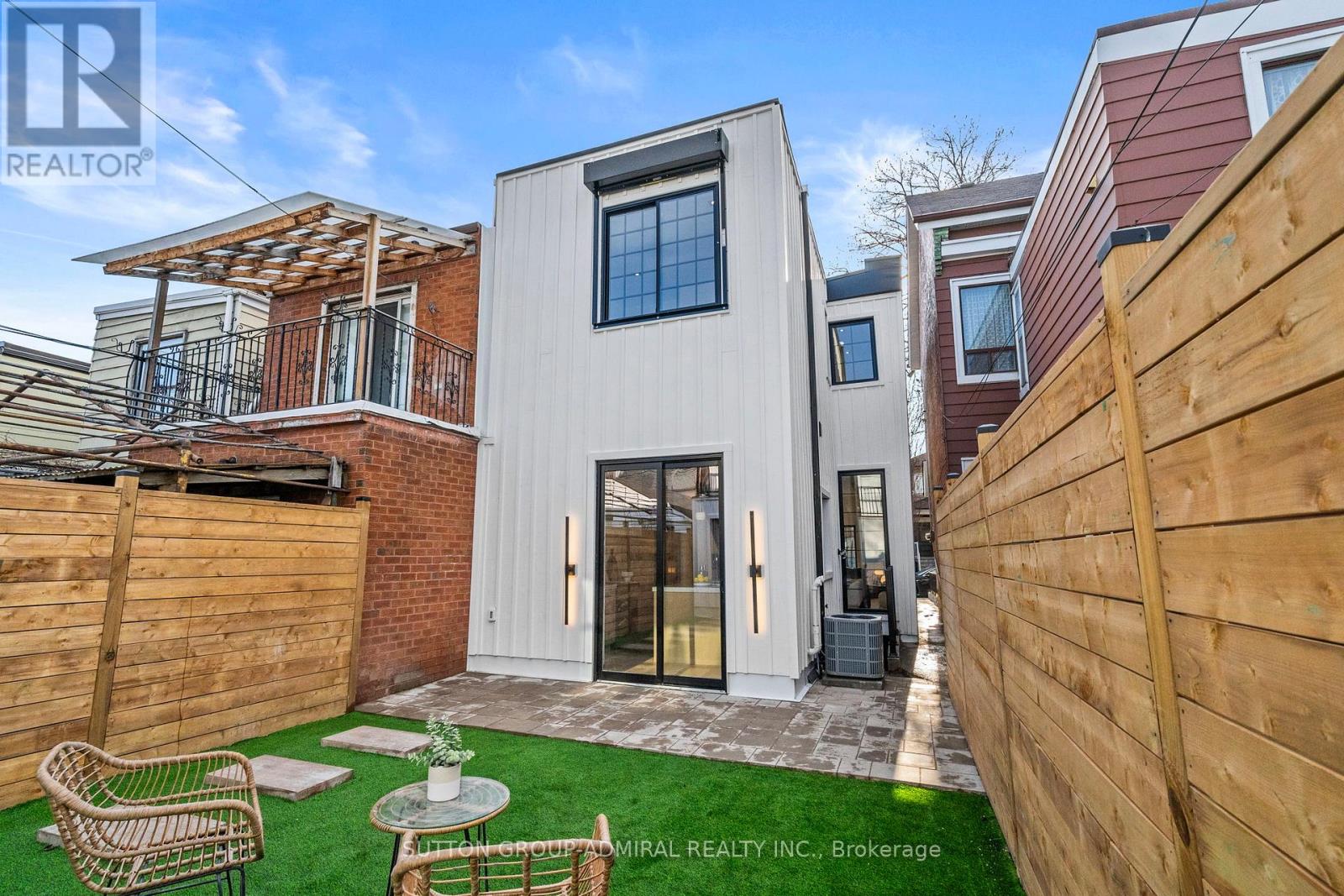 25 Coolmine Road, Toronto, Ontario  M6J 3G1 - Photo 31 - C12978416