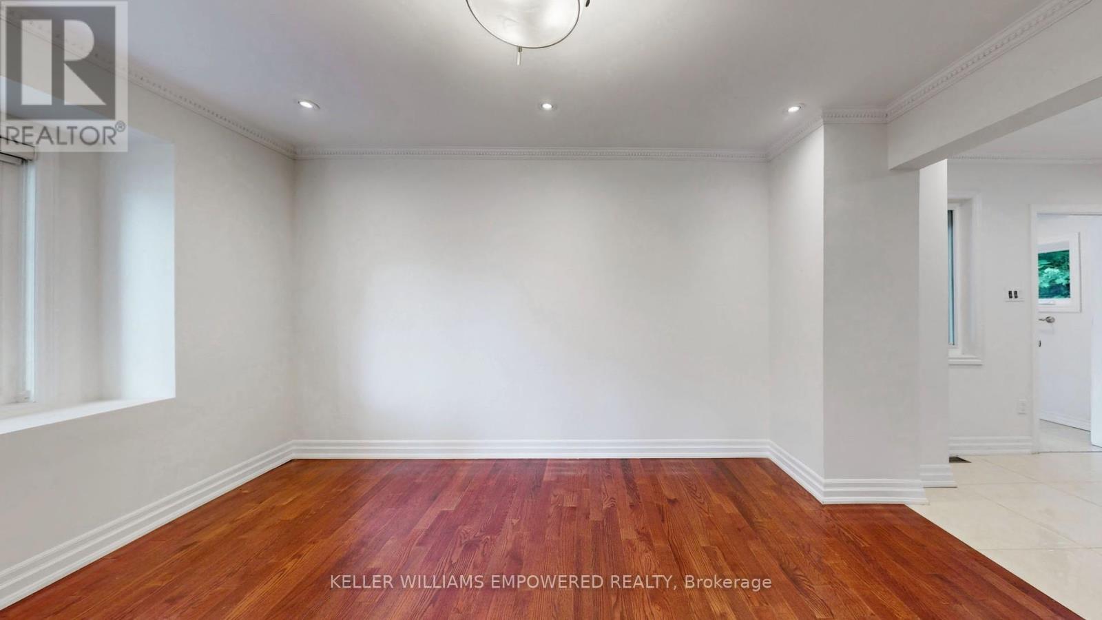 98 Glen Cameron Road, Markham, Ontario  L3T 1P8 - Photo 10 - N12988074