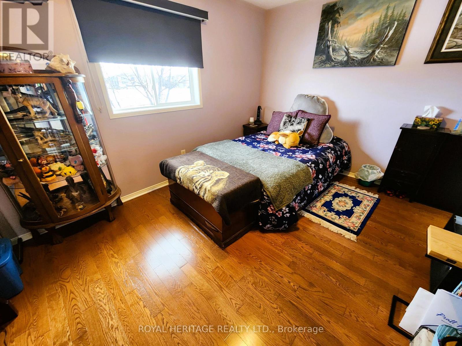 127 Knapton Drive, Newmarket, Ontario  L3X 3B3 - Photo 18 - N12843198