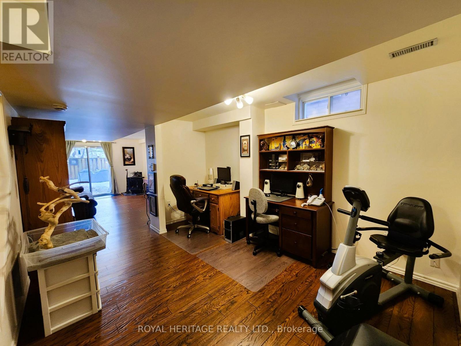 127 Knapton Drive, Newmarket, Ontario  L3X 3B3 - Photo 24 - N12843198