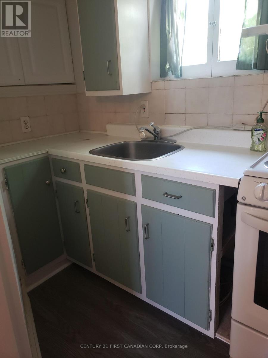 72 Lyman Street, London East, Ontario  N5Y 1M6 - Photo 10 - X12873188