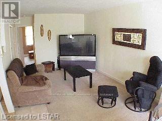 72 Lyman Street, London East, Ontario  N5Y 1M6 - Photo 2 - X12873188