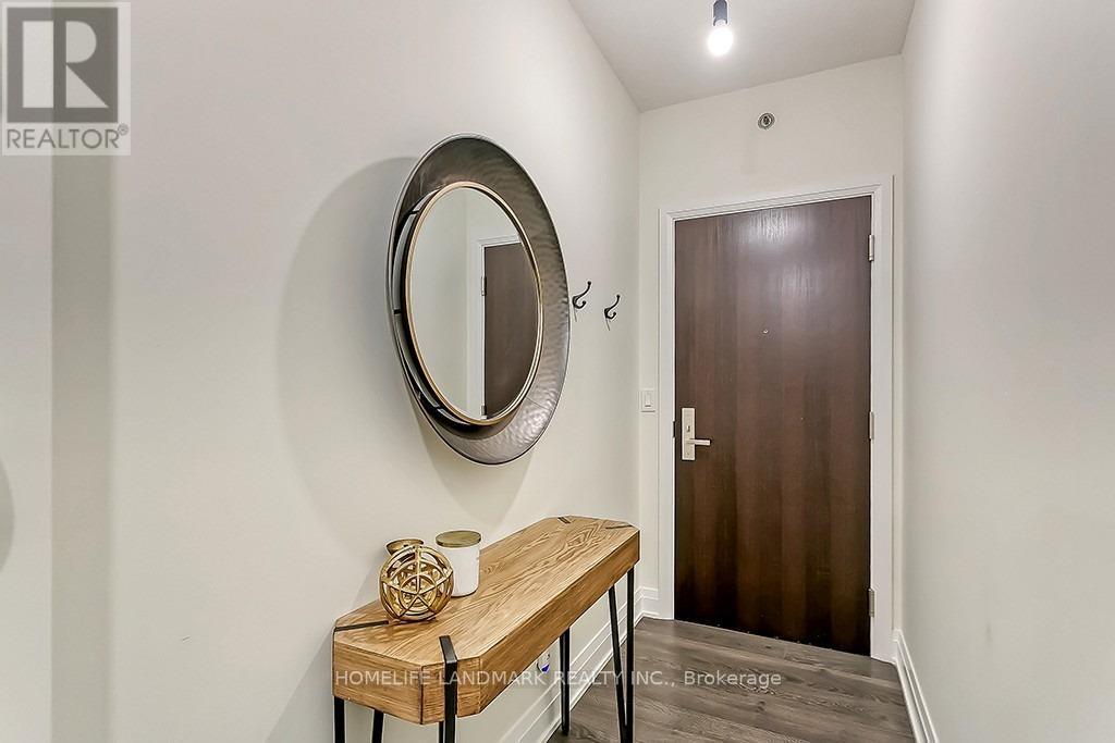 205 - 55 Speers Road, Oakville, Ontario  L6K 3R6 - Photo 7 - W12988066