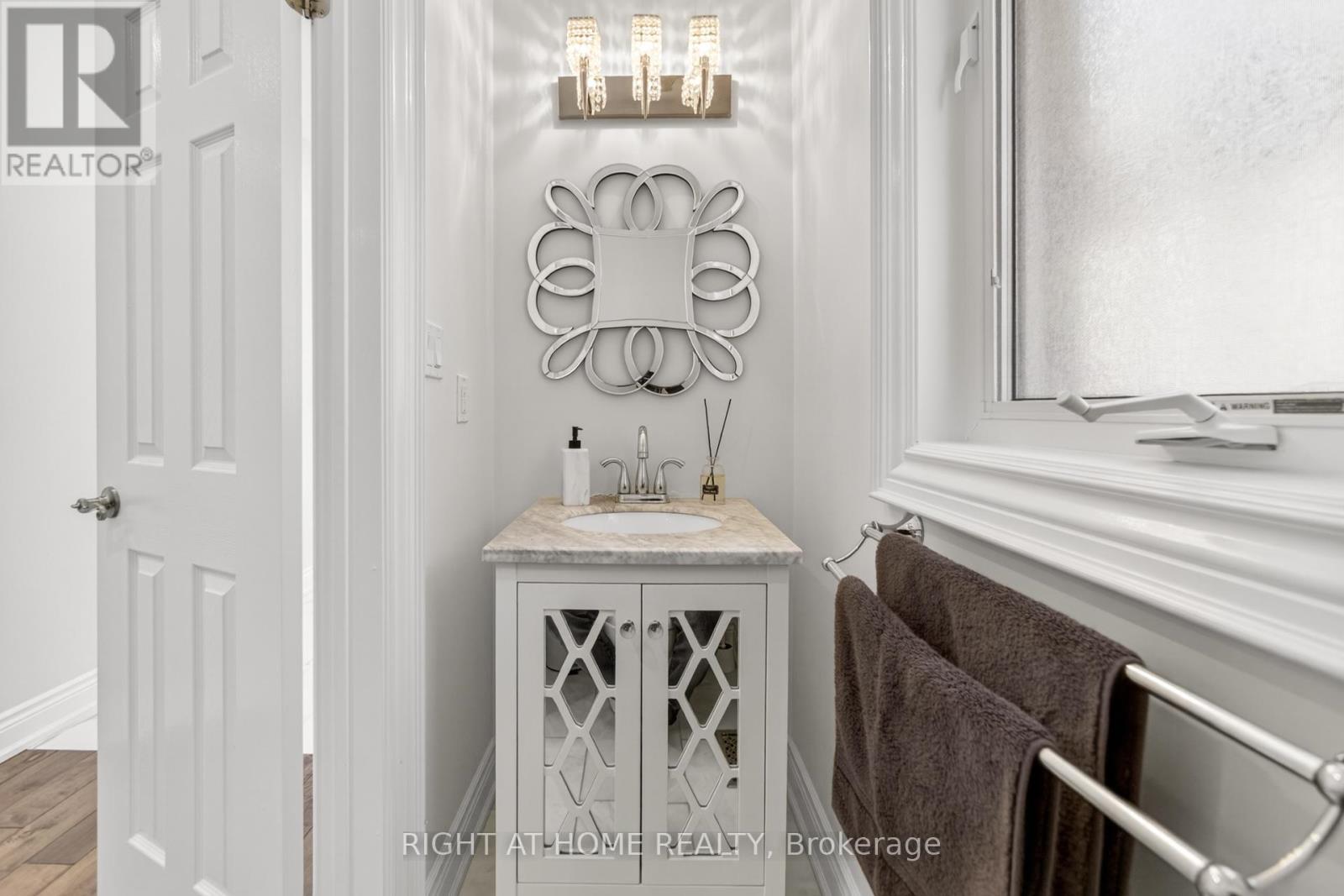 784 Dow Landing, Milton, Ontario  L9T 7P6 - Photo 7 - W12988070