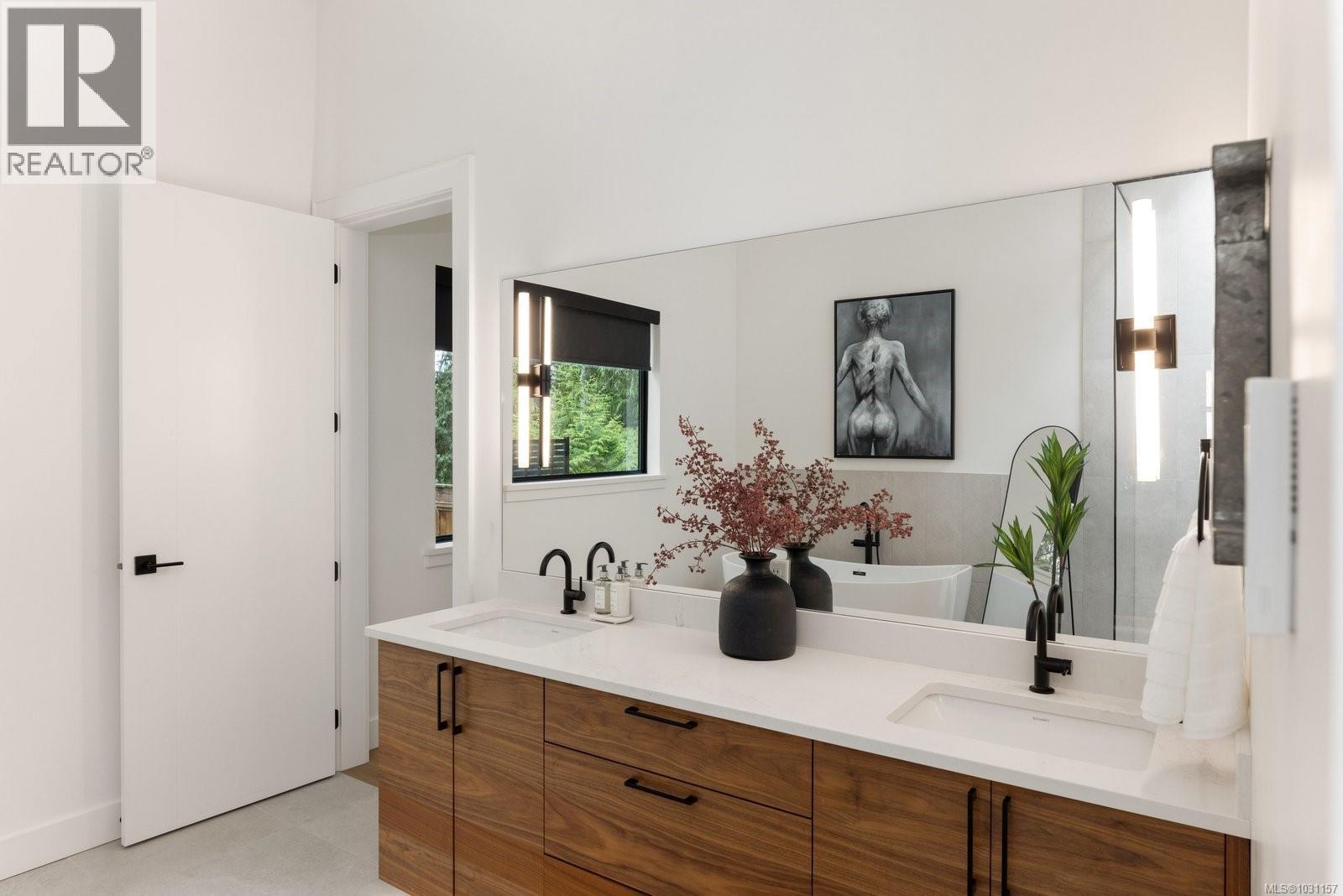 867 Bradley Dyne Rd, North Saanich, British Columbia  V8L 5H1 - Photo 28 - 1031157