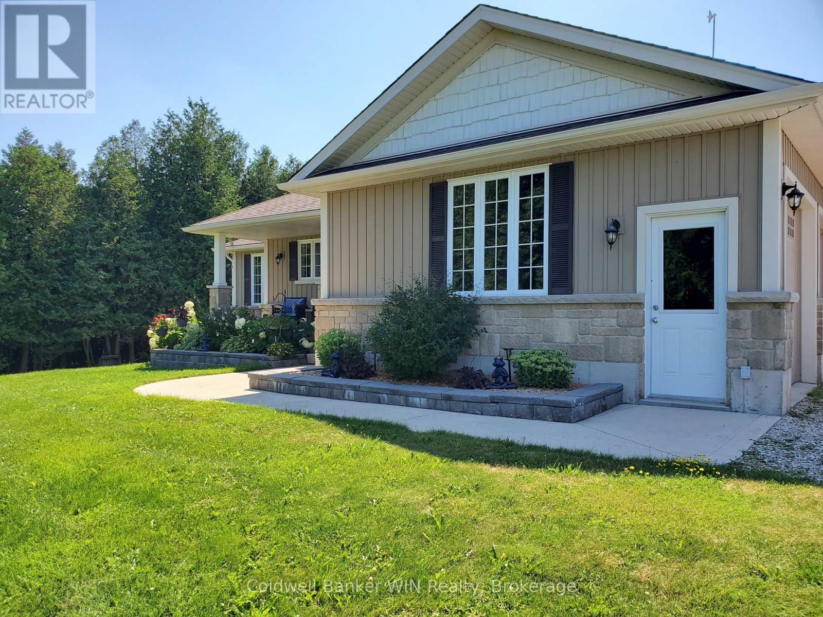 113 SCOTTS HILL ROAD, West Grey, Ontario