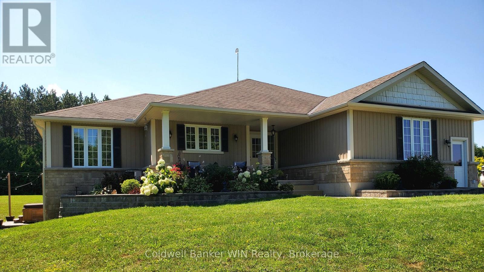 113 Scotts Hill Road, West Grey, Ontario  N4N 3B8 - Photo 2 - X12725116