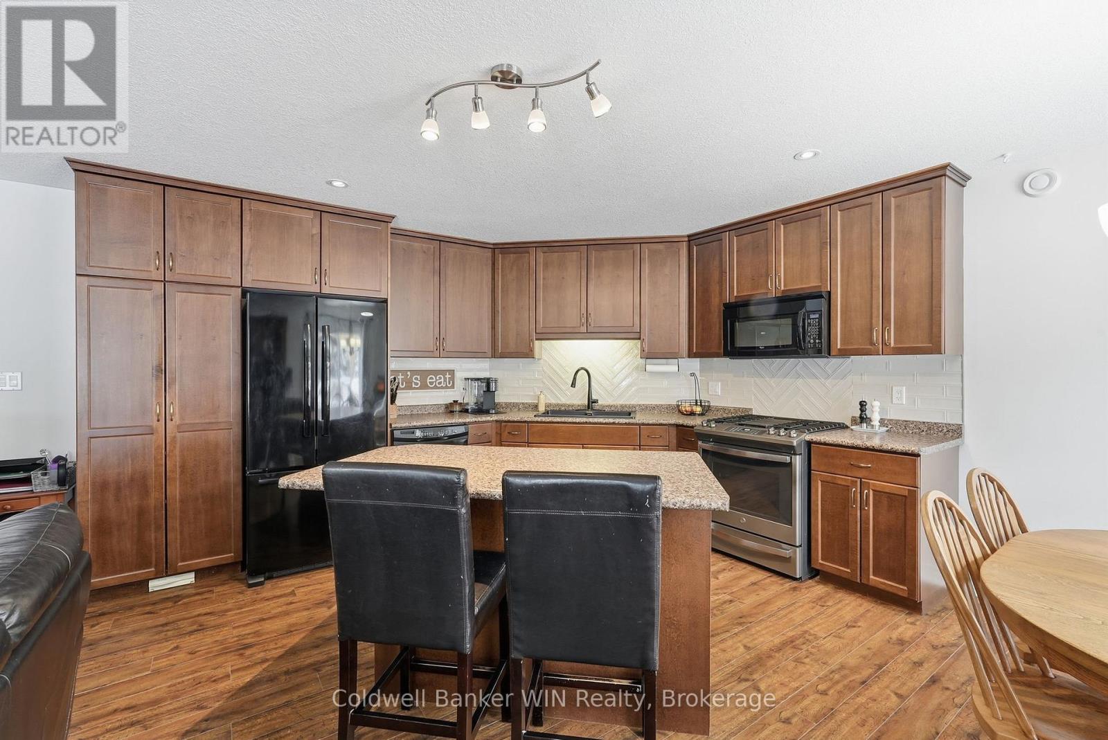 113 Scotts Hill Road, West Grey, Ontario  N4N 3B8 - Photo 6 - X12725116