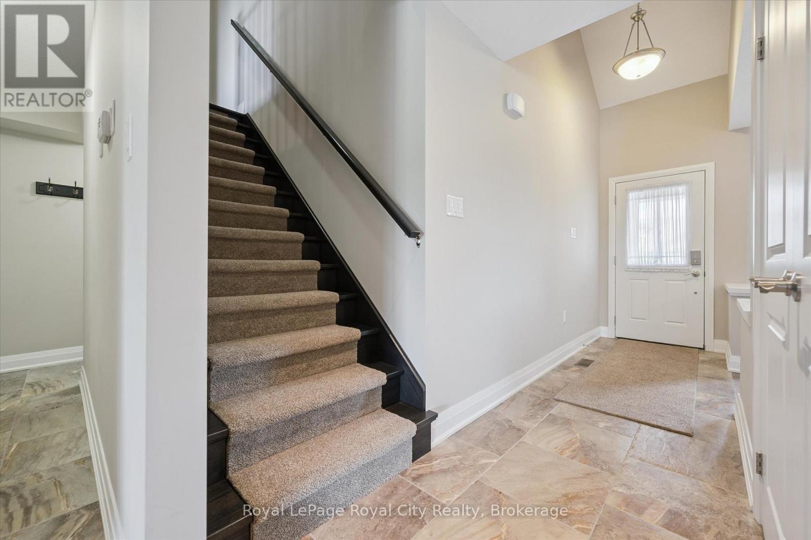 113 Aberdeen Street, Centre Wellington, Ontario  N1M 0B8 - Photo 15 - X12740592