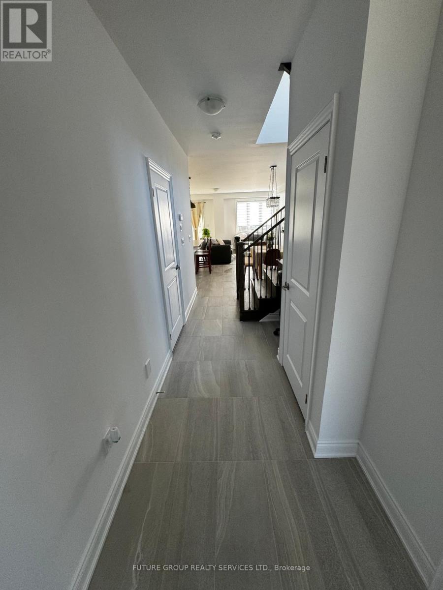 40 Autumn Drive, Wasaga Beach, Ontario  L0M 1S0 - Photo 5 - S12987916