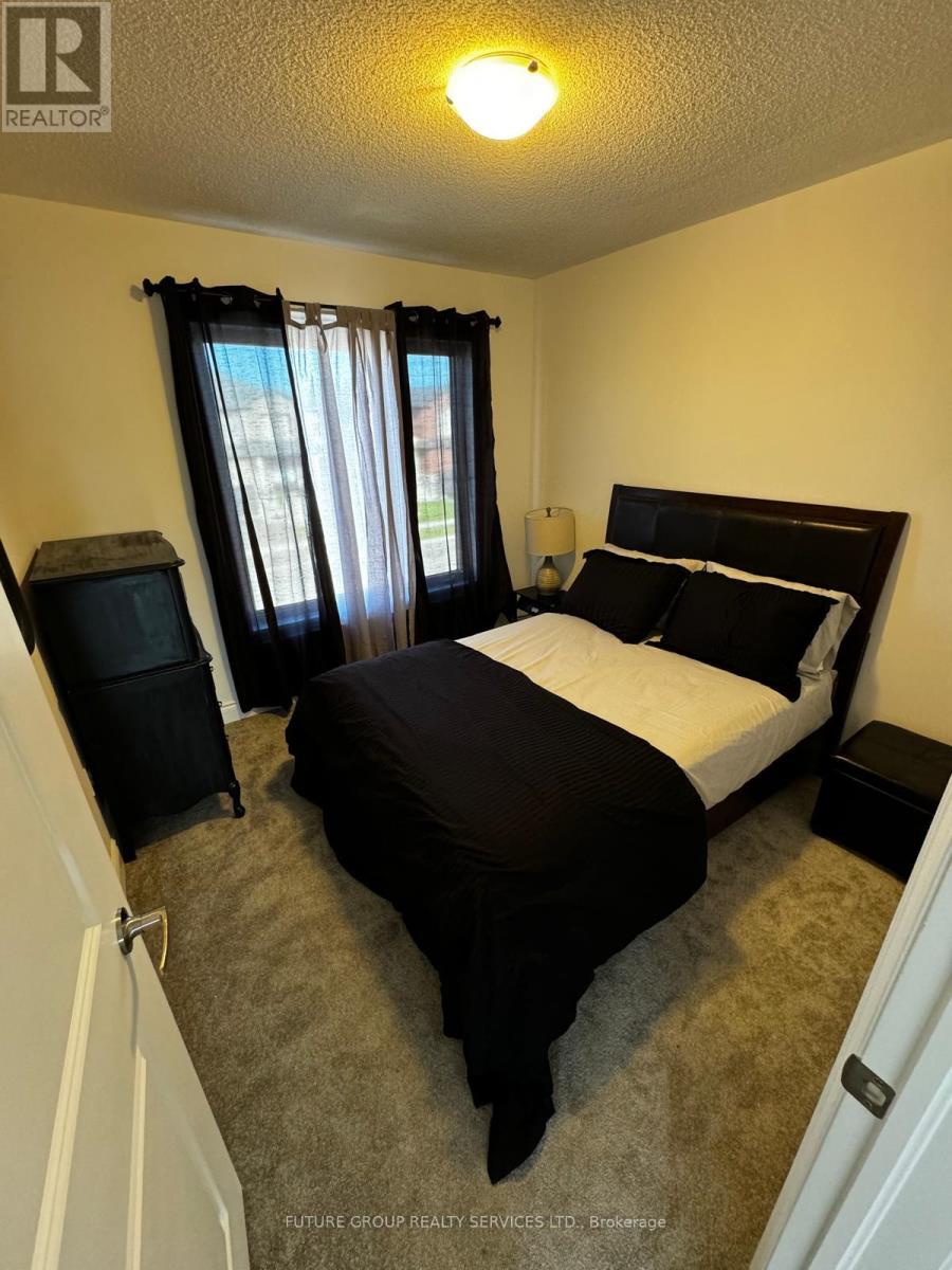 40 Autumn Drive, Wasaga Beach, Ontario  L0M 1S0 - Photo 17 - S12987916