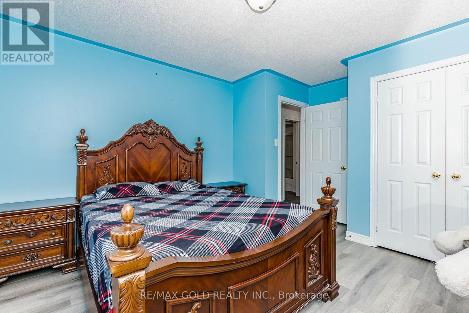 93 Footbridge Crescent, Brampton, Ontario L6R 0T9 - Photo 31 - W12987860