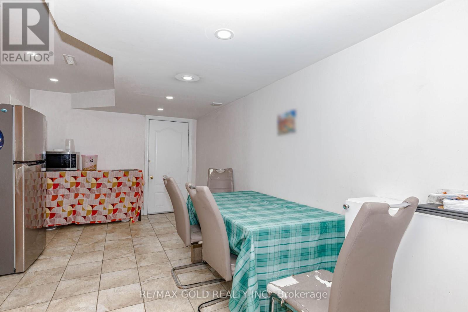 93 Footbridge Crescent, Brampton, Ontario L6R 0T9 - Photo 45 - W12987860