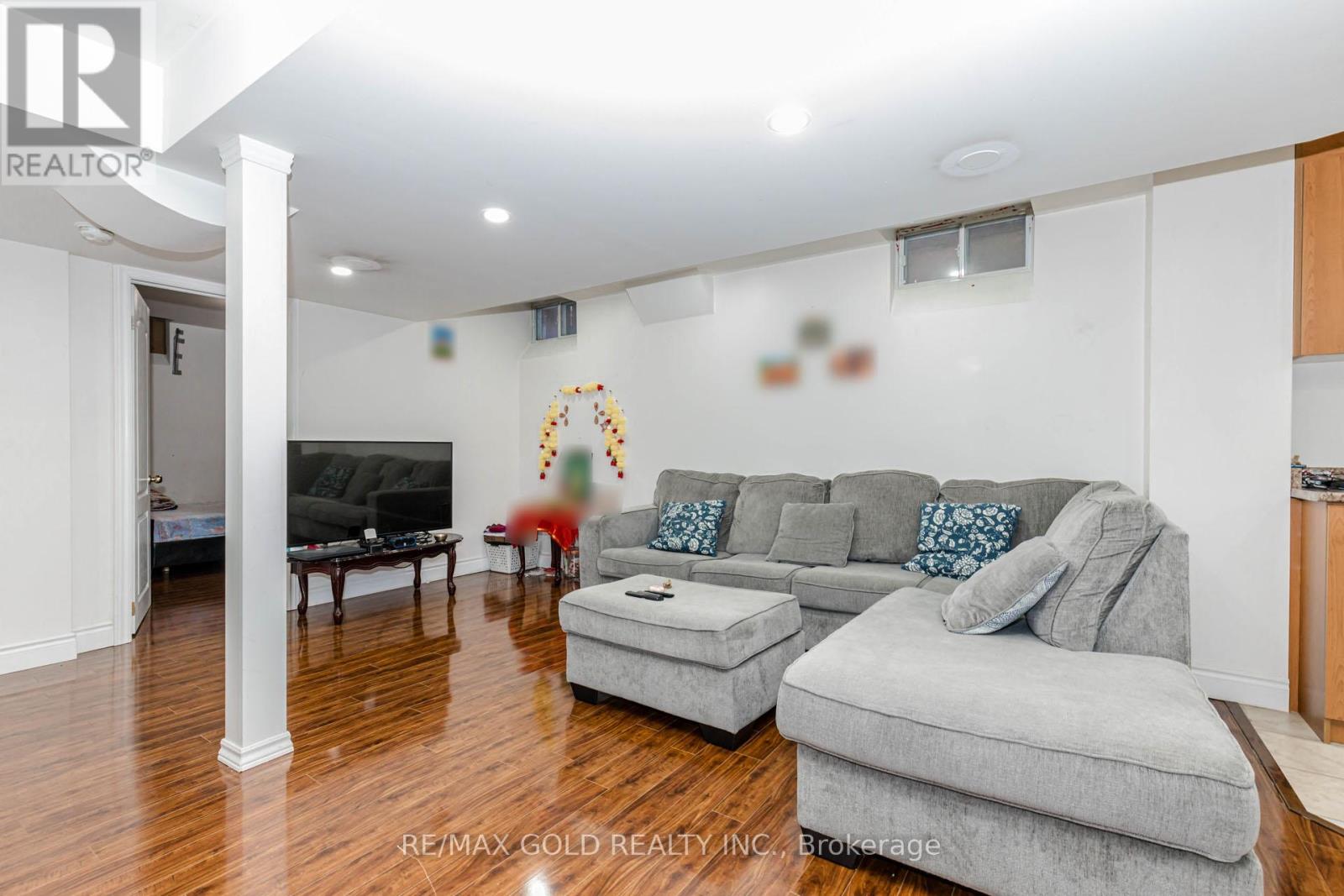 93 Footbridge Crescent, Brampton, Ontario L6R 0T9 - Photo 41 - W12987860