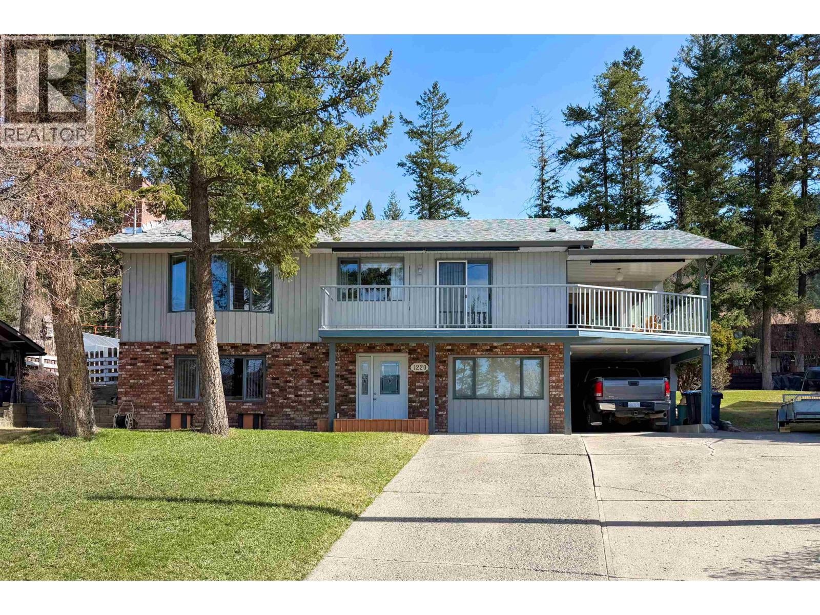 1220 CLARKE AVENUE, Williams Lake, British Columbia
