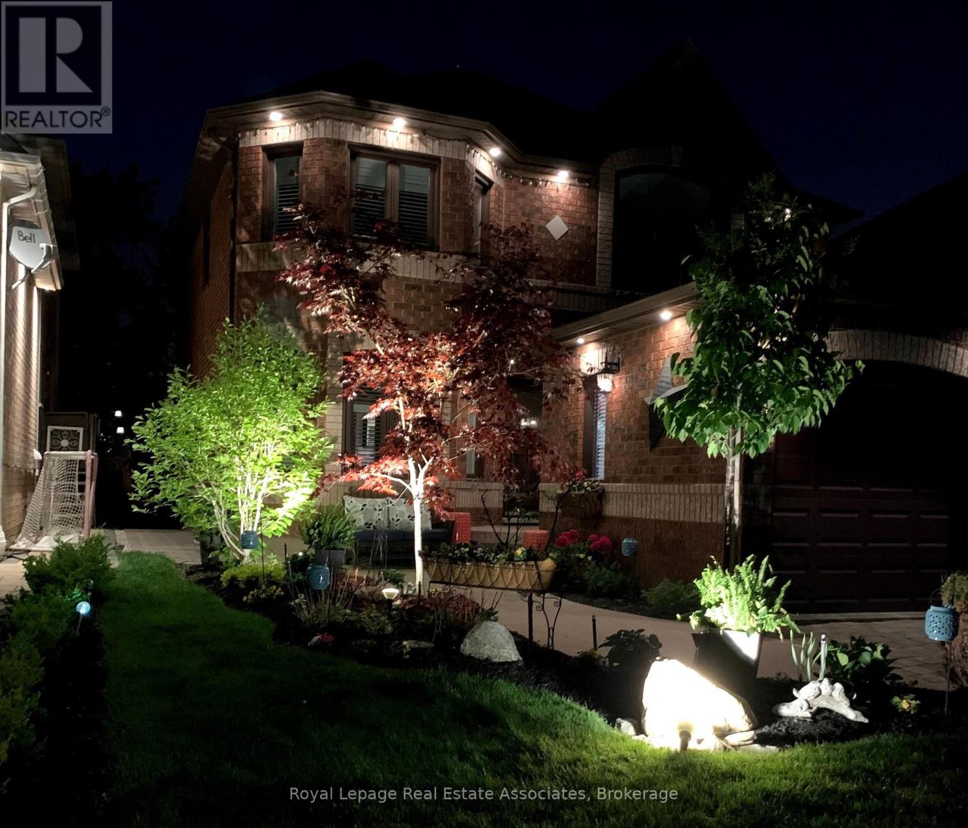 48 Chester Crescent, Halton Hills, Ontario  L7G 5W5 - Photo 4 - W12972914