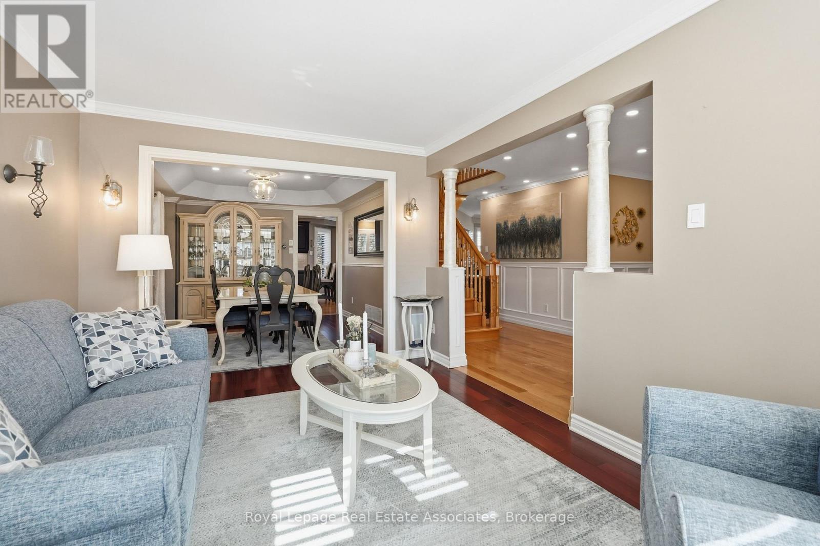 48 Chester Crescent, Halton Hills, Ontario  L7G 5W5 - Photo 8 - W12972914